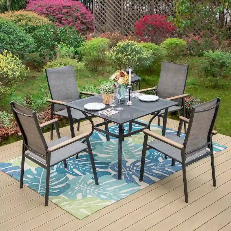 Ensemble de salle à manger 5 pièces MAISON ARTS, comprenant 4 chaises empilables en aluminium et 1 table en métal