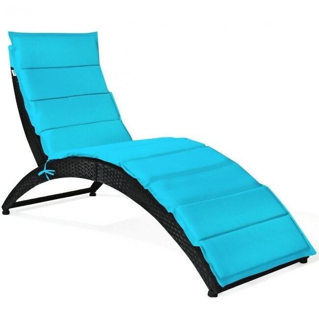 Chaise longue pliante portable en rotin pour patio avec coussin - 64 x 25 x 37 (L x l x H)