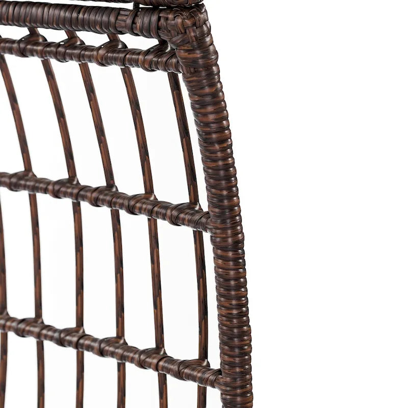 Fauteuil lounge pivotant en résine tressée, usage intérieur/extérieur, avec 4 coussins