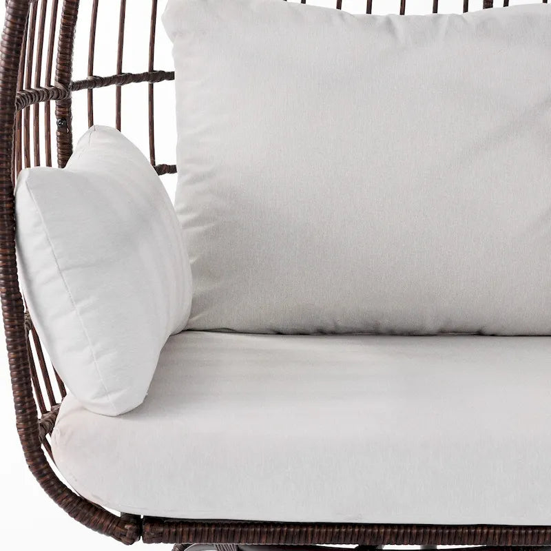 Fauteuil lounge pivotant en résine tressée, usage intérieur/extérieur, avec 4 coussins