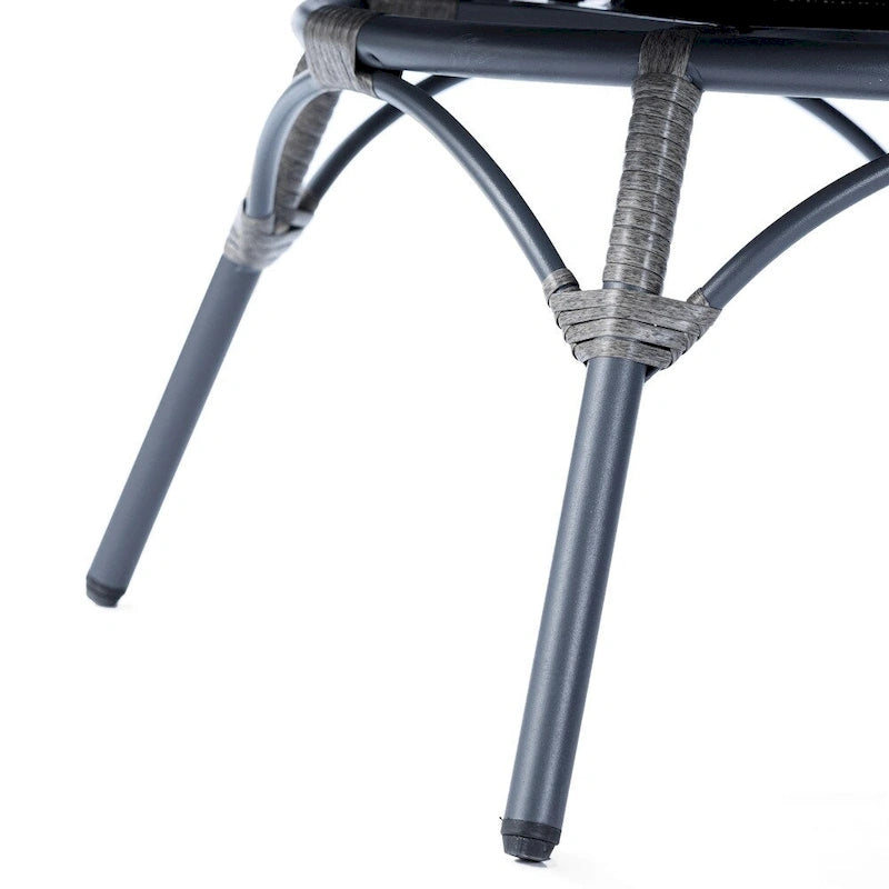 Fauteuil lounge pivotant en résine tressée, usage intérieur/extérieur, avec 4 coussins