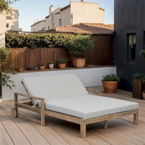 1-Piece Wooden Outdoor Daybed with Fabric Cushions